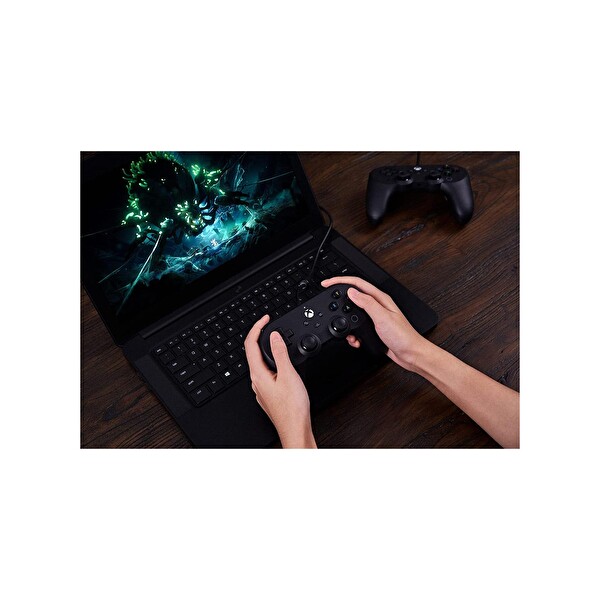 8bitdo Pro 2 Xbox Series X Series S - 0ne & Windows Siyah Kablolu Controller