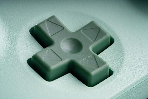 8bitdo Ultimate 2C Kablosuz 2.4G Oyun Kolu PC Android Hall Effect Joystick Pastel Yeşil