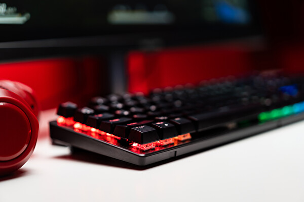 Sarepo MJ-93P Siyah Rgb Blue Switch Mekanik Türkçe Q Gaming Oyuncu Klavye