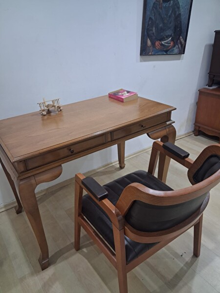 Bengi Ankara Mobilya 90630 İlham Klasik Ceviz Çalışma Masası