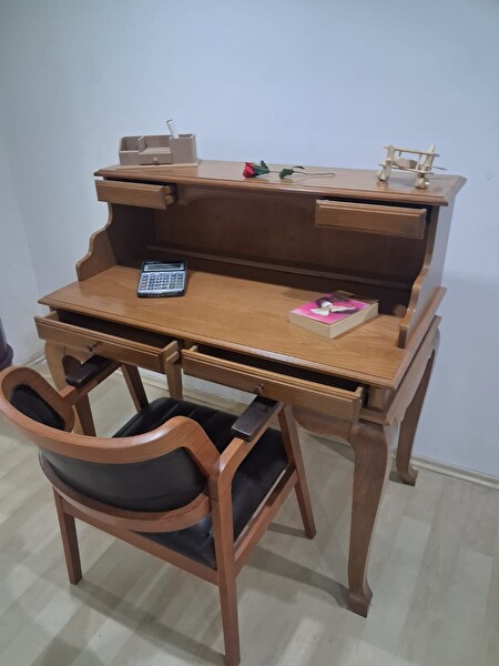 Bengi Ankara Mobilya 90634 İlham Klasik Ceviz Çalışma Masası Takımı