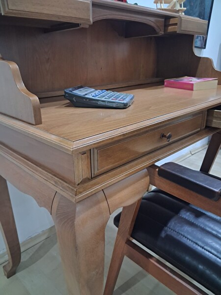 Bengi Ankara Mobilya 90634 İlham Klasik Ceviz Çalışma Masası Takımı