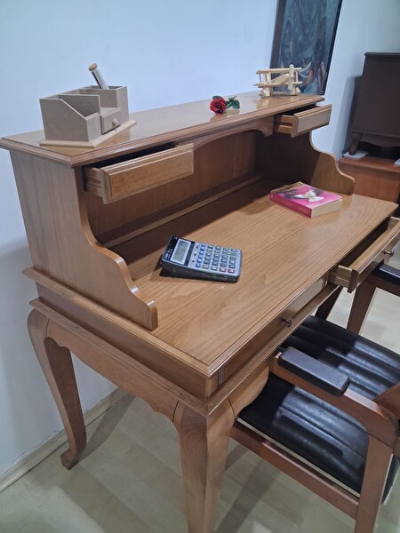 Bengi Ankara Mobilya 90634 İlham Klasik Ceviz Çalışma Masası Takımı