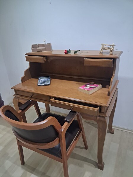 Bengi Ankara Mobilya 90634 İlham Klasik Ceviz Çalışma Masası Takımı