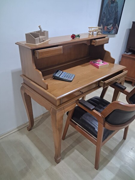 Bengi Ankara Mobilya 90634 İlham Klasik Ceviz Çalışma Masası Takımı