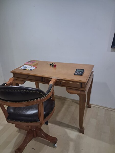 Bengi Ankara Mobilya İlham 90632 Döner Sandalye Klasik Ceviz Çalışma Masası