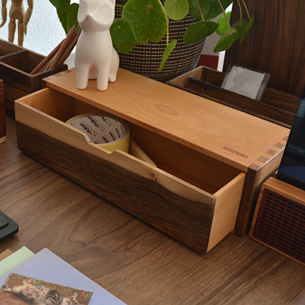 WOODSAKA Desna Çekmeceli Mini Dolap - Çok Amaçlı Düzenleyici - Kırtasiye Saklama Kutusu - Ceviz ve Gürgen Ağacından