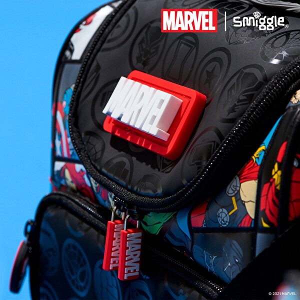 Smiggle Marvel Çift Katlı Beslenme Çantası