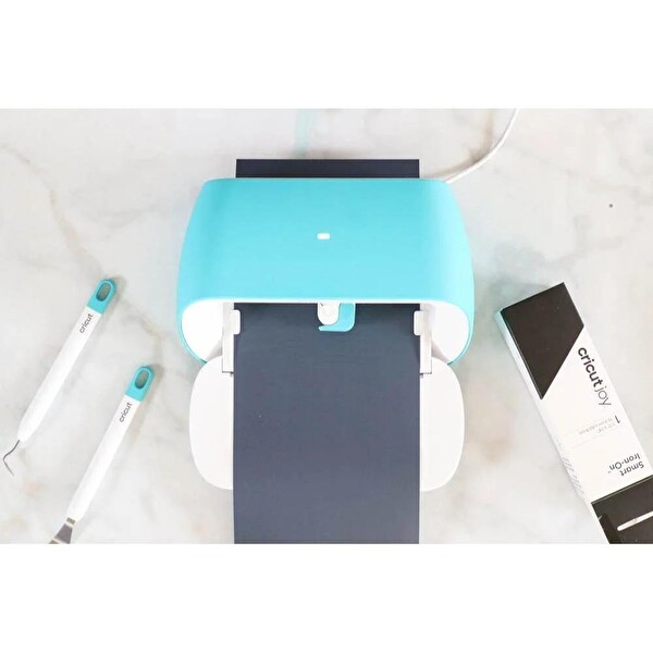 Cricut Joy Smart Iron-On Isı Transfer Vinil (HTV) 4’lü Set (Gümüş - Altın - Siyah&Kırmızı - Beyaz)