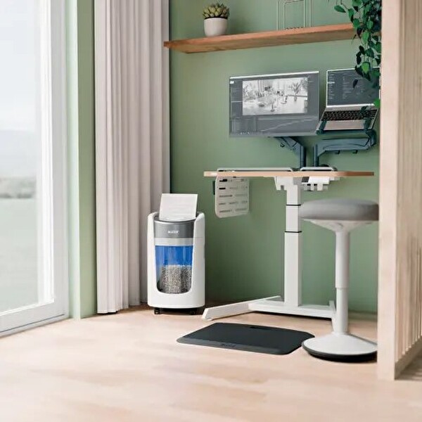 Leitz IQ OptiMax 225 Mikro Kesimli Evrak İmha Makinesi P5 15L - Beyaz