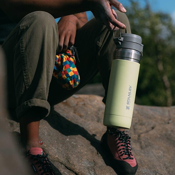 Stanley The Quick Flip 1.06 L Paslanmaz Çelik Termos Açık Yeşil