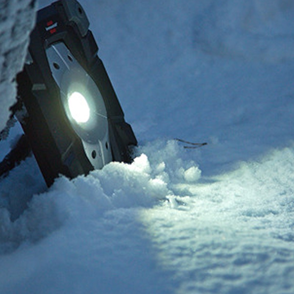 Brennenstuhl 1000 Lümen + 200 Lümen IP54 Lisanslı Şarj Edilebilir HL 1000 A LED Fener