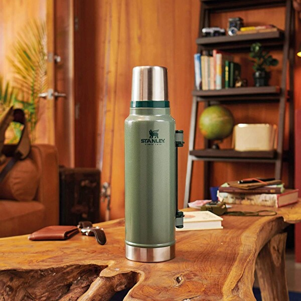 Stanley Klasik Vakumlu 1.4 L Çelik Yeşil Termos