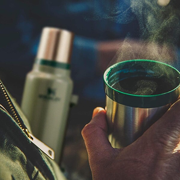 Stanley Klasik Vakumlu 1.4 L Çelik Yeşil Termos