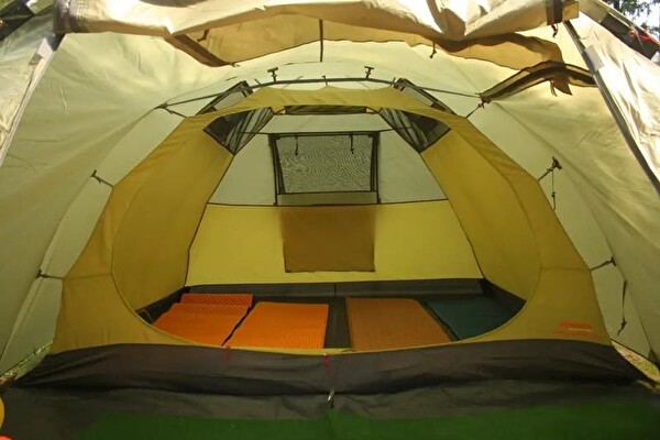 Pinguin Campus 4 Yeşil Kamp Çadırı