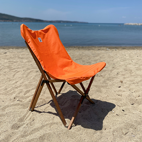 Bag The Joy Antrasit İskelet Turuncu Kılıf Sandalye ve 50x50x50 CM Kahverengi Ahşap Katlanır Masa Seti