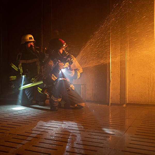 Ledlenser EXC7R Çalışma Feneri