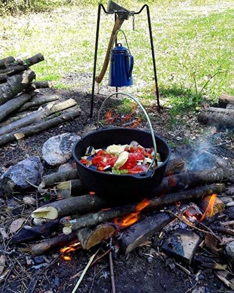 Campout Döküm Tencere 10