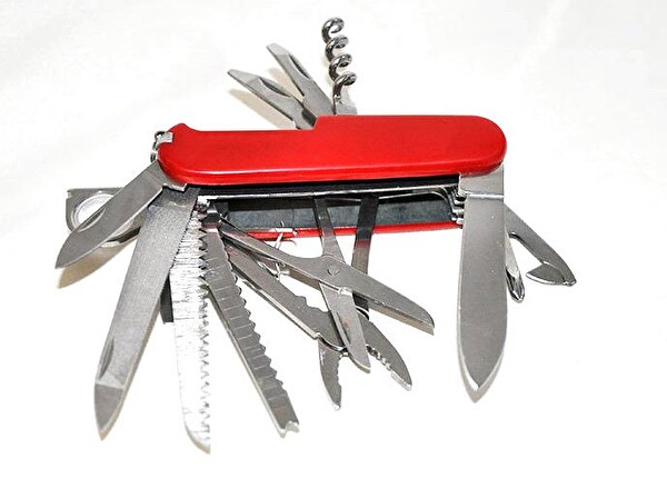 Valkyrie 17 Fonksiyonlu Outdoor İsviçre Kamp Cep Çakısı