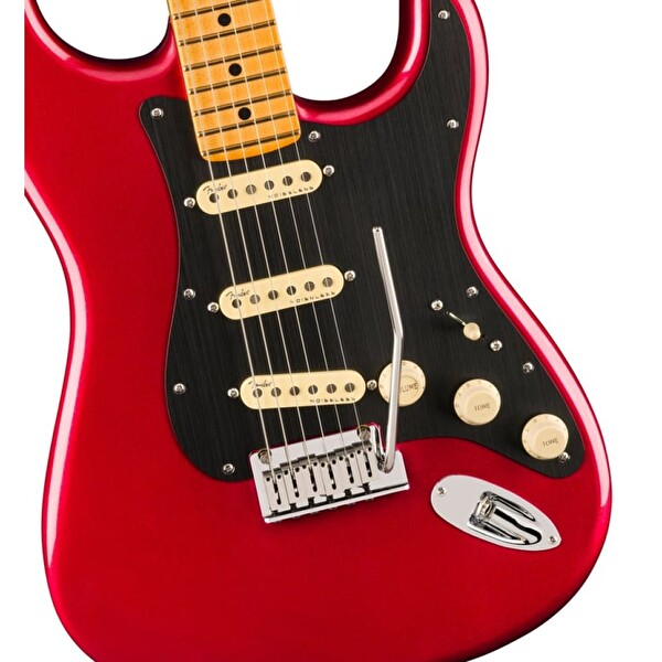 Fender American Ultra II Stratocaster Akçaağaç Klavye Koyu Kırmızı Elektro Gitar