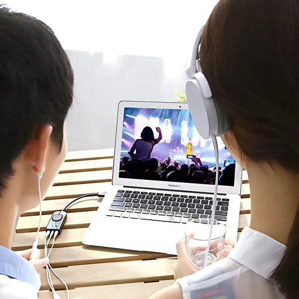 Ugreen 40964 Harici USB Ses Kartı Adaptörü