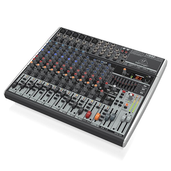 Behringer XENYX X1832USB 18 Kanal USB Analog Mikser