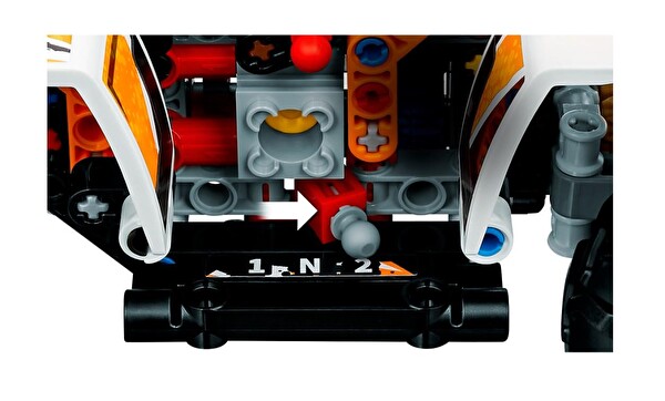 LEGO Technic Arazi Aracı 42139