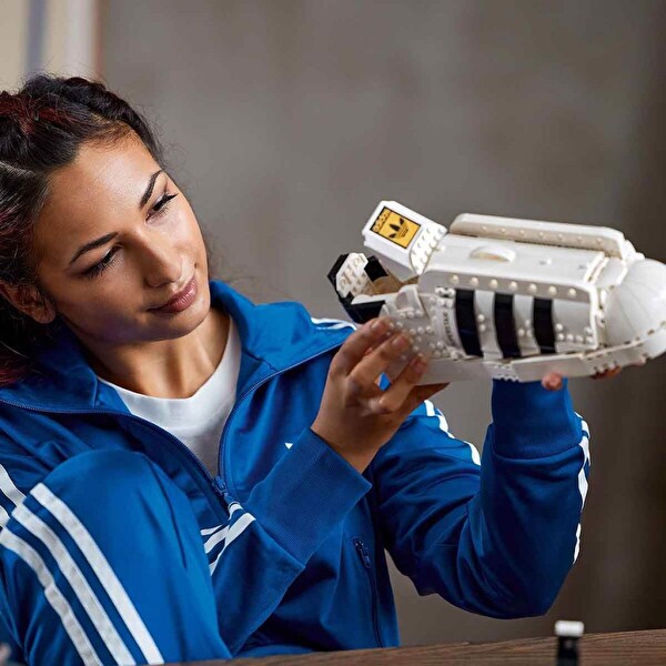 LEGO Creator Adidas Originals Superstar 10282