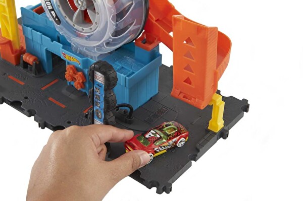 Hot Wheels Tekerlek Kulesi Pisti HDP02