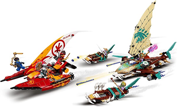 LEGO Ninjago Katamaran Deniz Savaşı 71748