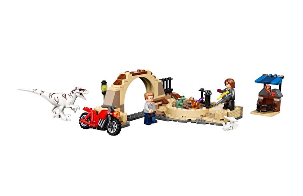 LEGO Jurassic World Atrociraptor Dinozor Motosiklet Takibi 76945