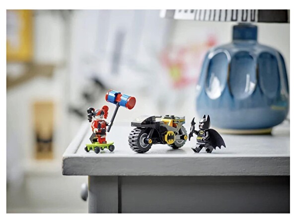 LEGO DC Batman Harley Quinn'e Karşı 76220