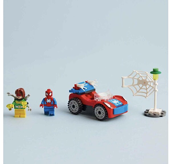 LEGO Marvel Örümcek Adam’ın Arabası ve Doktor Oktopus 10789