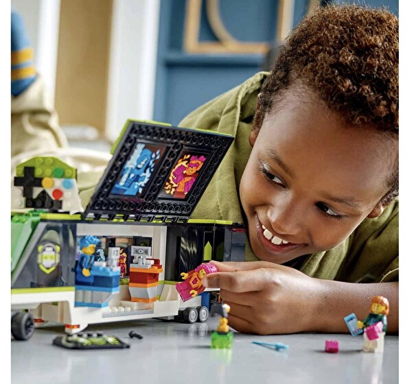 LEGO City Oyun Turnuvası Tırı 60388