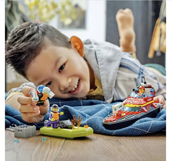 LEGO City İtfaiye Kurtarma Teknesi 60373
