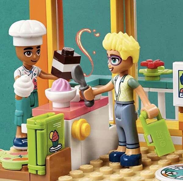 LEGO Friends Leo'nun Odası 41754