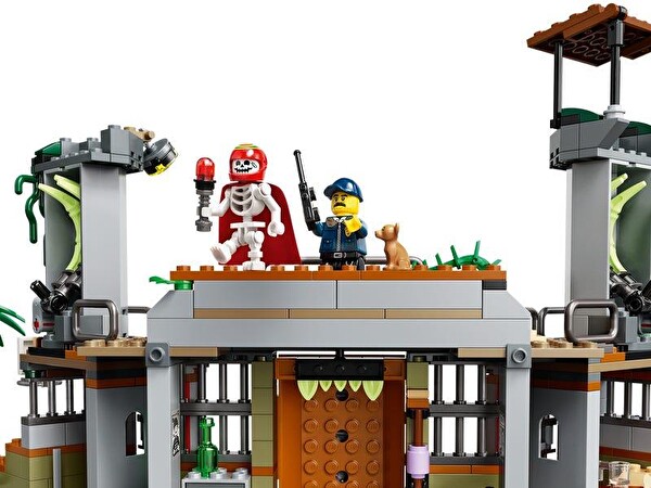 LEGO Hidden Side Terk Edilmiş Newbury Hapishanesi 70435