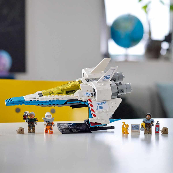 LEGO Disney ve Pixar Lightyear XL-15 Uzay Gemisi 76832