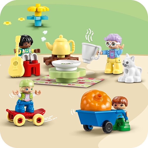 LEGO Duplo 3’ü 1 Arada Ağaç Ev 10993