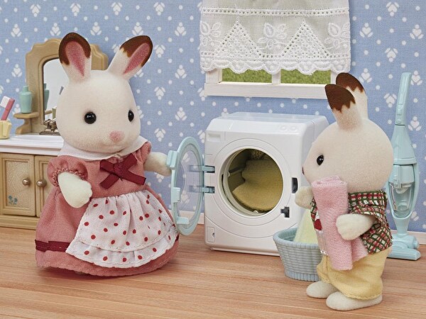 Sylvanian Families Çamaşır Makinesi ve Elekrikli Süpürge ESF5445