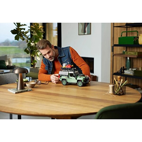 LEGO Icons Land Rover Klasik Defender 90 10317