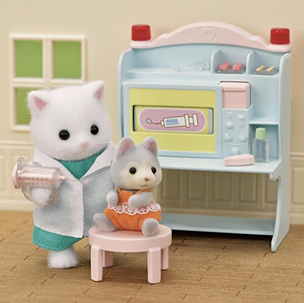 Sylvanian Families Köy Doktoru Başlangıç Seti 5705
