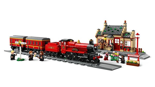 LEGO Harry Potter Hogwarts Ekspresi ve Hogsmeade İstasyonu 76423