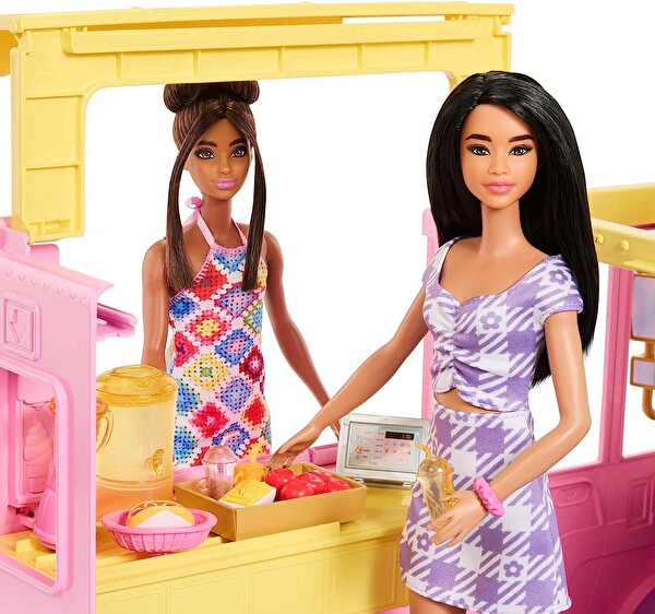 Barbie ve Limonata Aracı HPL71