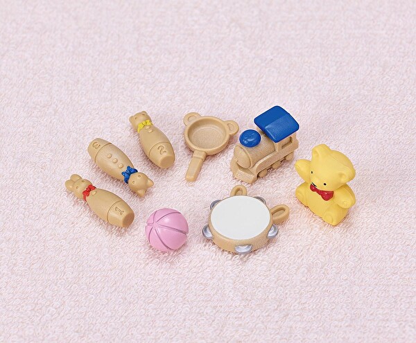 Sylvanian Families Tavşan ve Panda Bebeğin Oyun Odası 5709