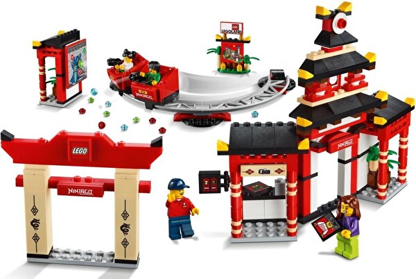 LEGO Promotional Legoland Ninjago World 40429
