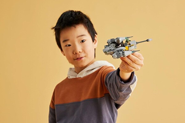 LEGO The Mandalorian’ın N-1 Starfighter’ı Mikro Savaşçı 75363