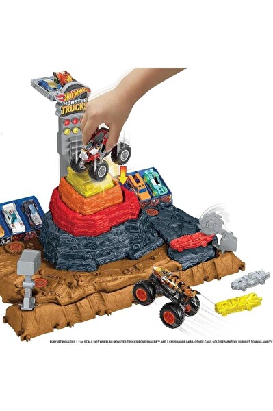 Hot Wheels Monster Trucks Muhteşem Çarpışma Arenası HNB96