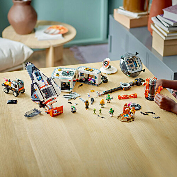 LEGO City Uzay Üssü ve Roket Fırlatma Rampası 60434