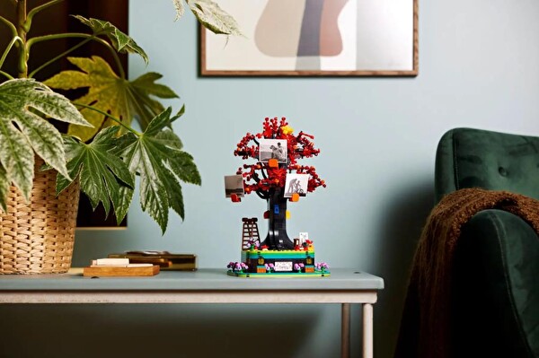 LEGO Ideas Aile Ağacı 21346